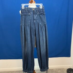 Stylish Blue Women's Jeans